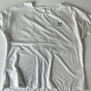 Under Armour Athletic Top